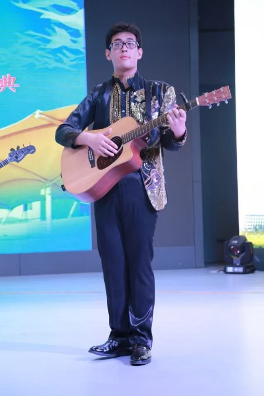 一叶知秋ZG的第一张照片--三明相亲服务中心