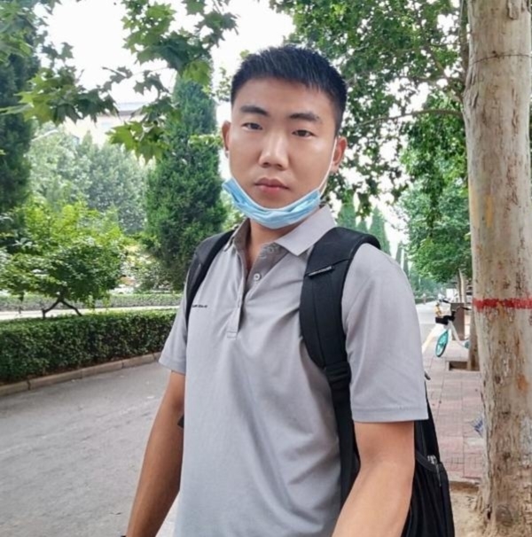 90年男征婚的第一张照片--三明相亲服务中心