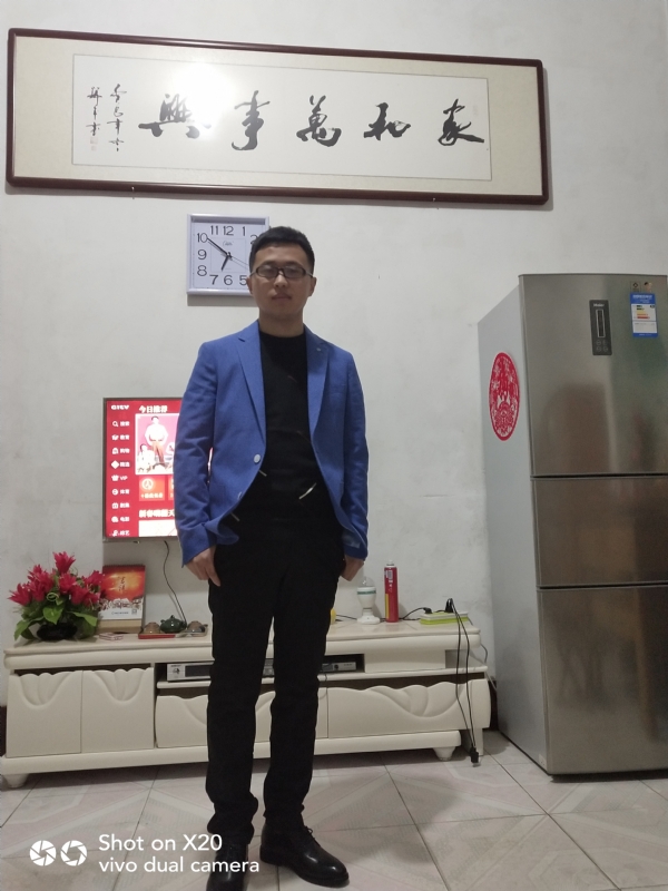 孤独的狼的第一张照片--三明相亲服务中心
