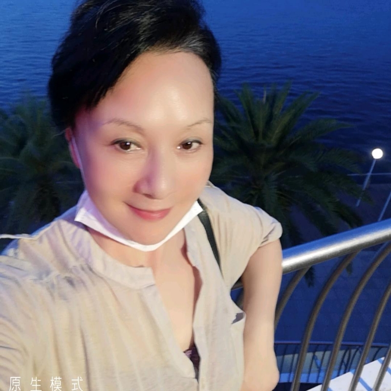 hong的第一张照片--三明相亲服务中心