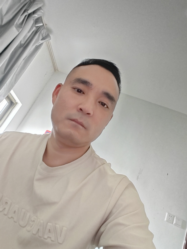 小锋的第一张照片--三明相亲服务中心