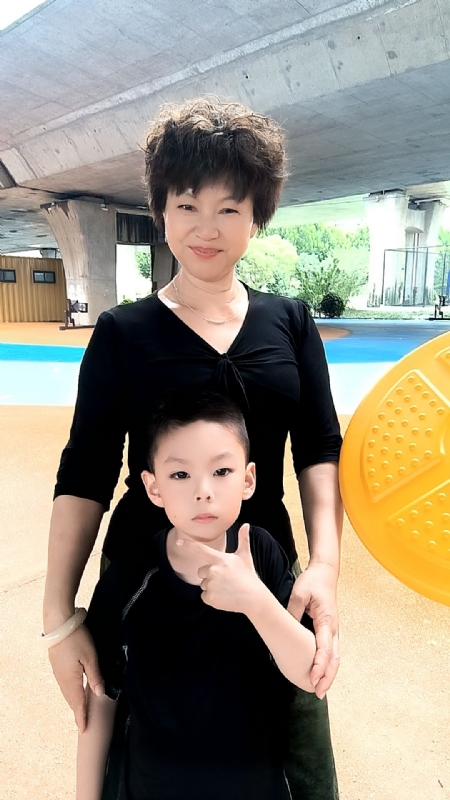 火凤凰的第一张照片--三明相亲服务中心