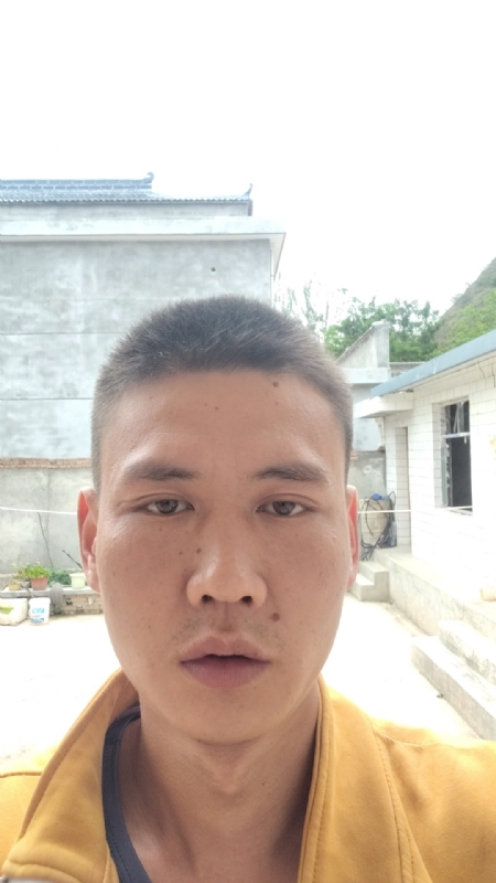 简单点的第一张照片--三明相亲服务中心
