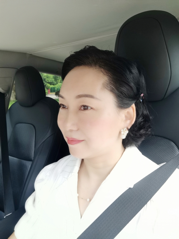 艳阳天的第一张照片--三明相亲服务中心