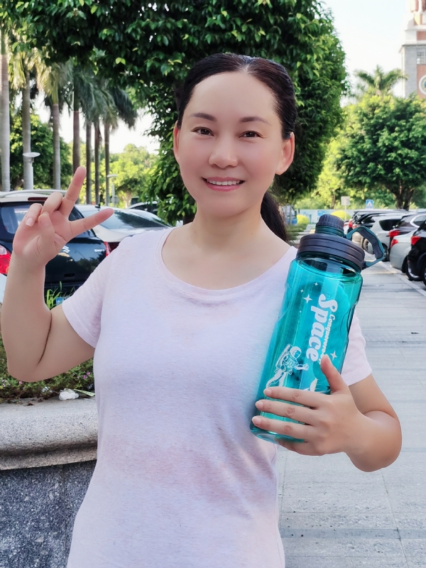 艳阳天的第三张照片--三明相亲服务中心