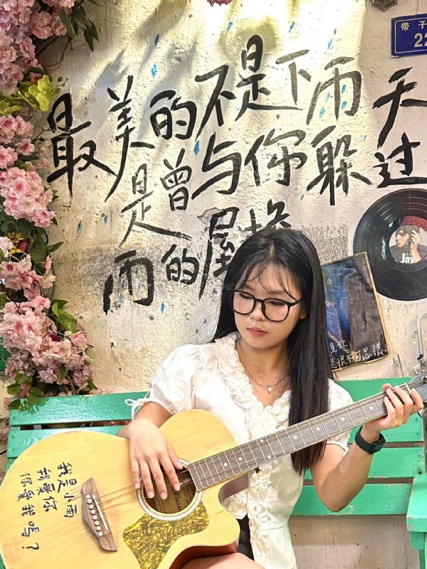 魔仙的第一张照片--三明相亲服务中心