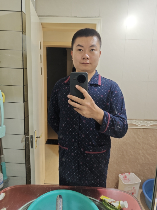 迷迷糊糊的第一张照片--三明相亲服务中心