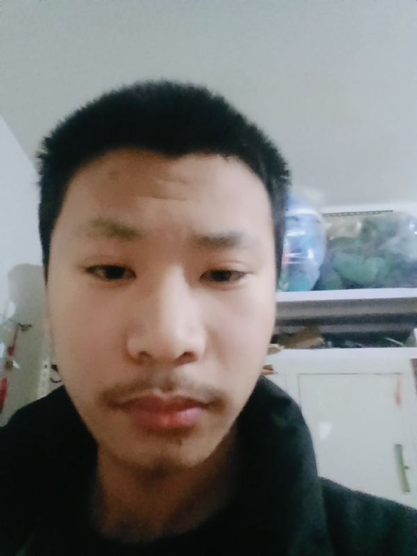 g未成年的第一张照片--三明相亲服务中心