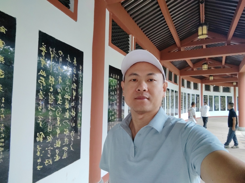 爱运动的范的第一张照片--三明相亲服务中心