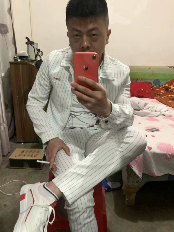 小丑的第一张照片--三明相亲服务中心