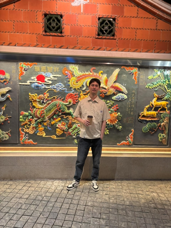 笙箫何的第三张照片--三明相亲服务中心