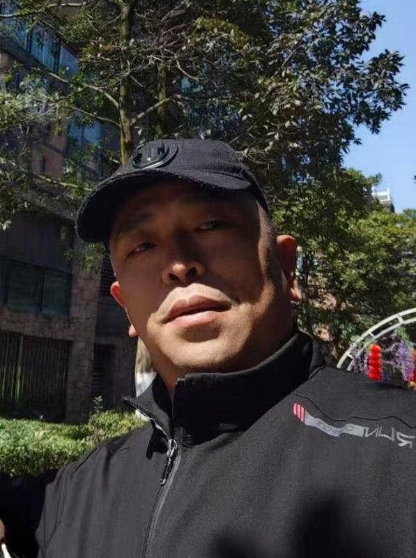 蓝色海洋的第一张照片--三明相亲服务中心