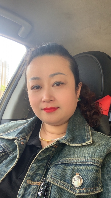 云中的蝶的第一张照片--三明相亲服务中心